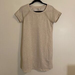 Athleta Pacer Short Sleeve Sweatshirt Relaxed Fit Dress Oatmeal Heather Small